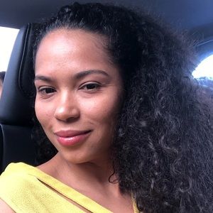 Meet your Posher, Luz